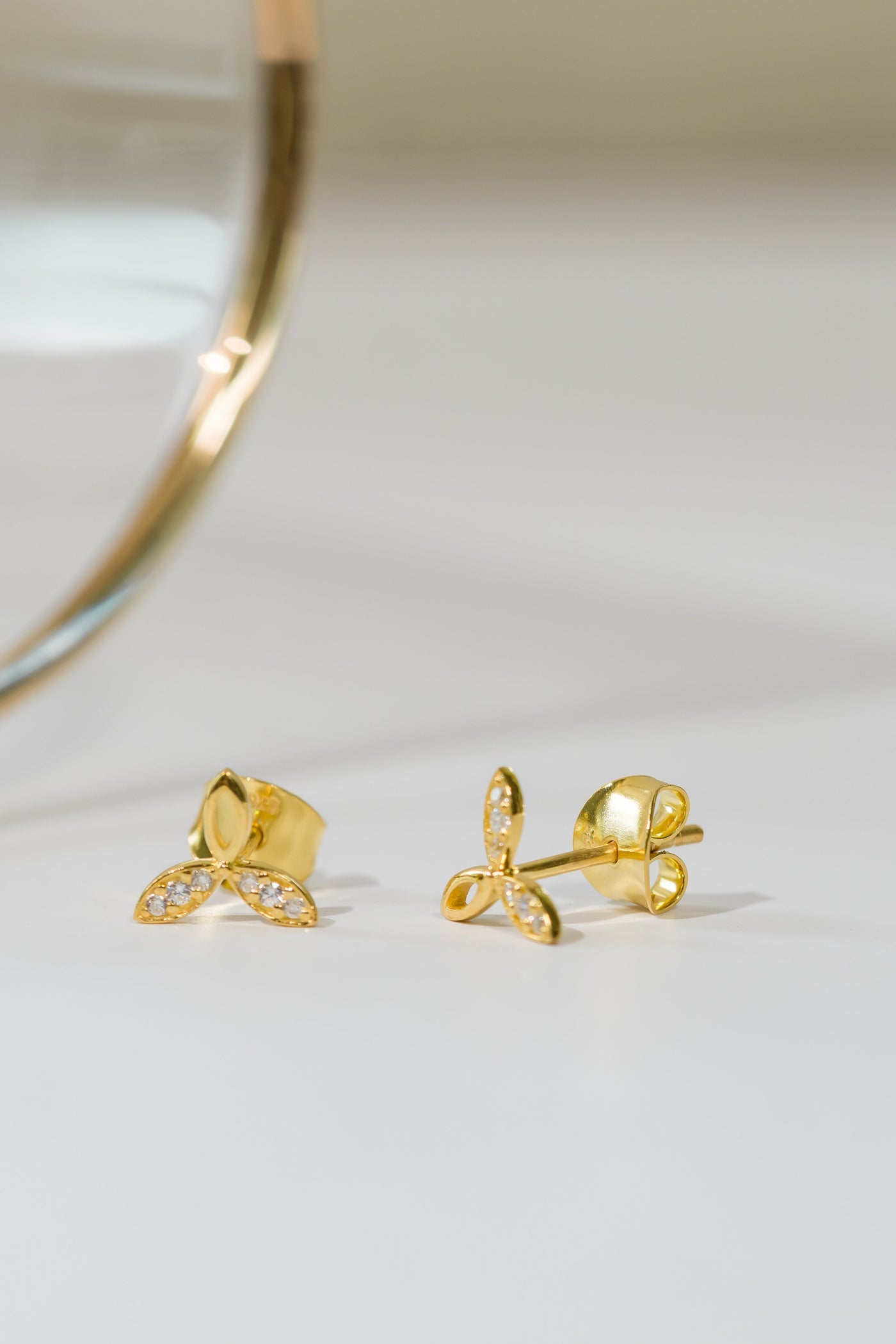 fauna stud earrings