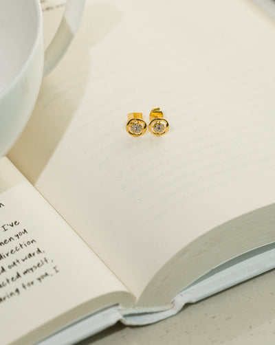 belle stud earrings