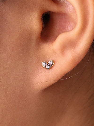 Leaf stud earring