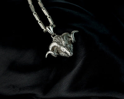 Deer Hip Hop Pendant