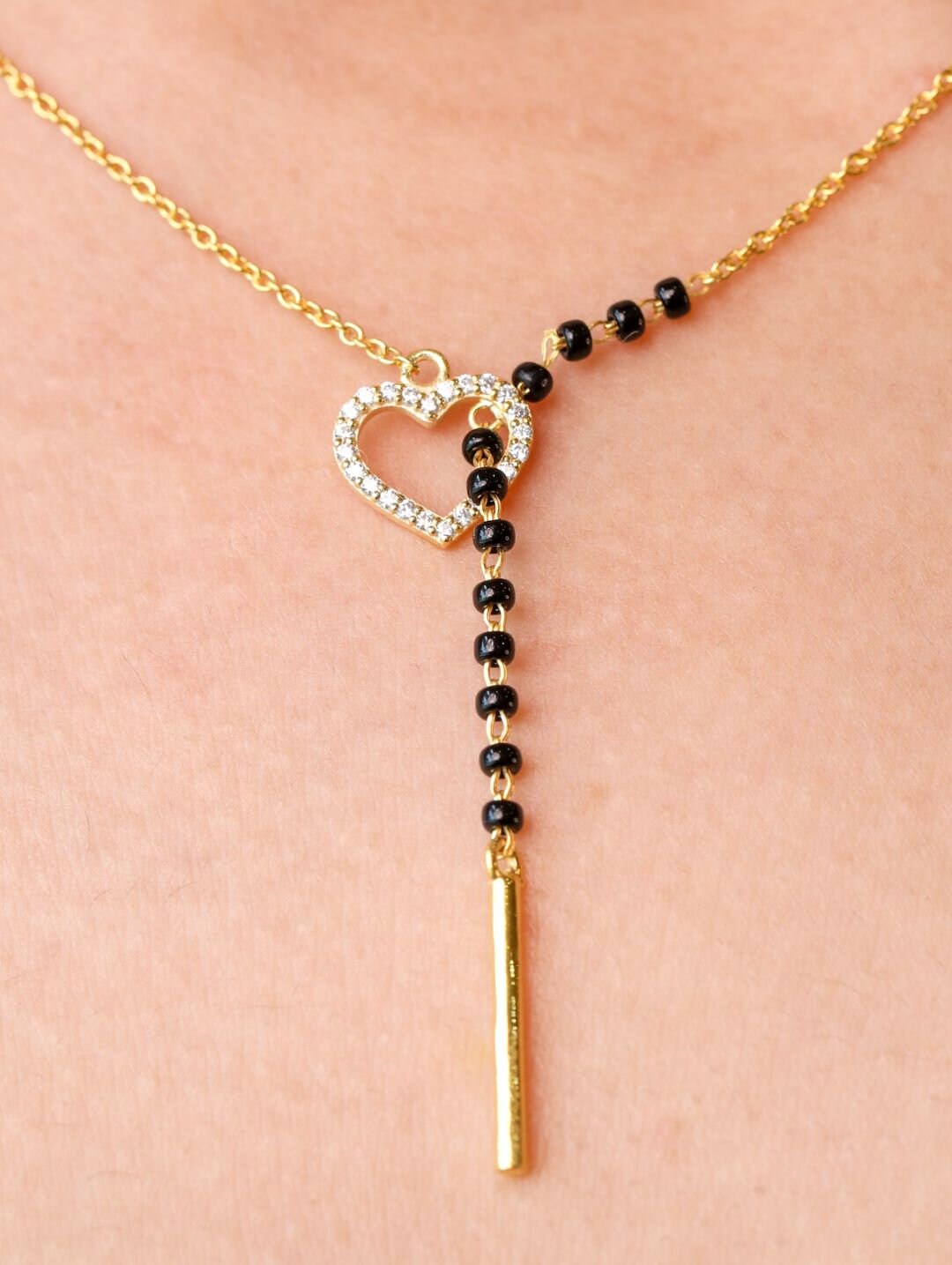 Heart pin mangalsutra