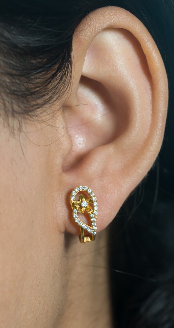 Alluring Hoop Earring